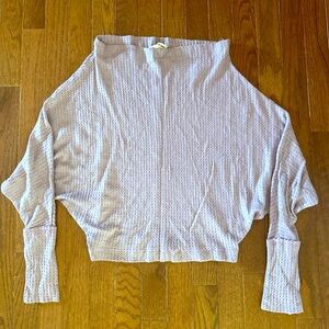Brand‎ new boutique lightweight sweater